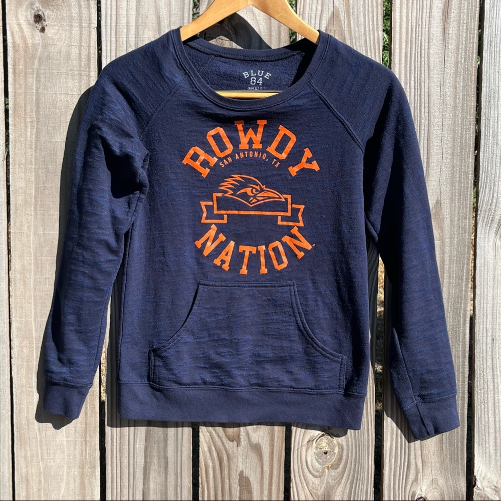 UTSA Roadrunners Small Blue Crewneck Blue Pullover Sweatshirt Roadrunner Logo
